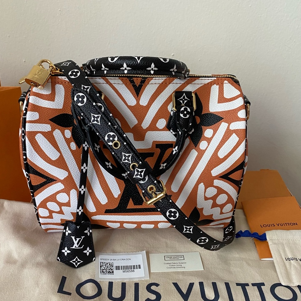 SOLD LV Limited Edition Crafty Speedy Bandoliere25 - Picture 10 of 15